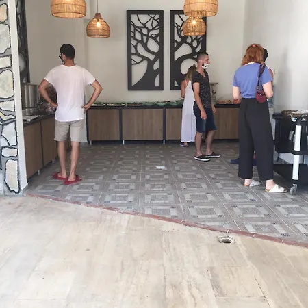 Ates اكياكا